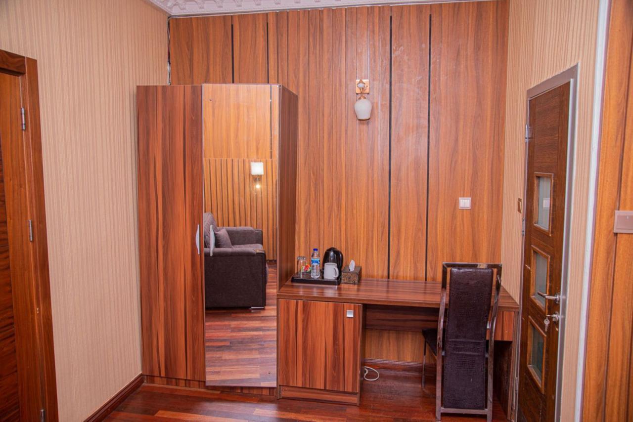 Mahogany Hotel And Suites Ibadan Exterior photo