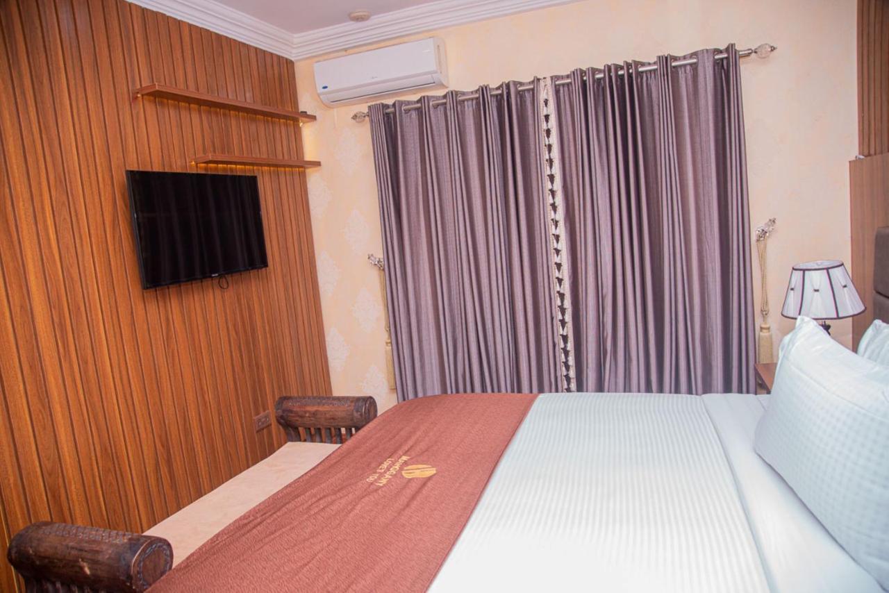 Mahogany Hotel And Suites Ibadan Exterior photo